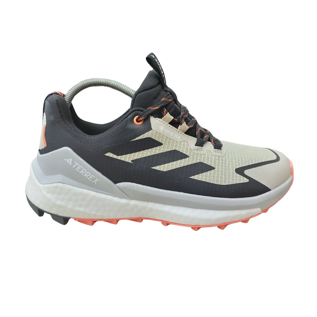 AD Terrex free hiker 2.0 low gore-tex (Raw Khaki)