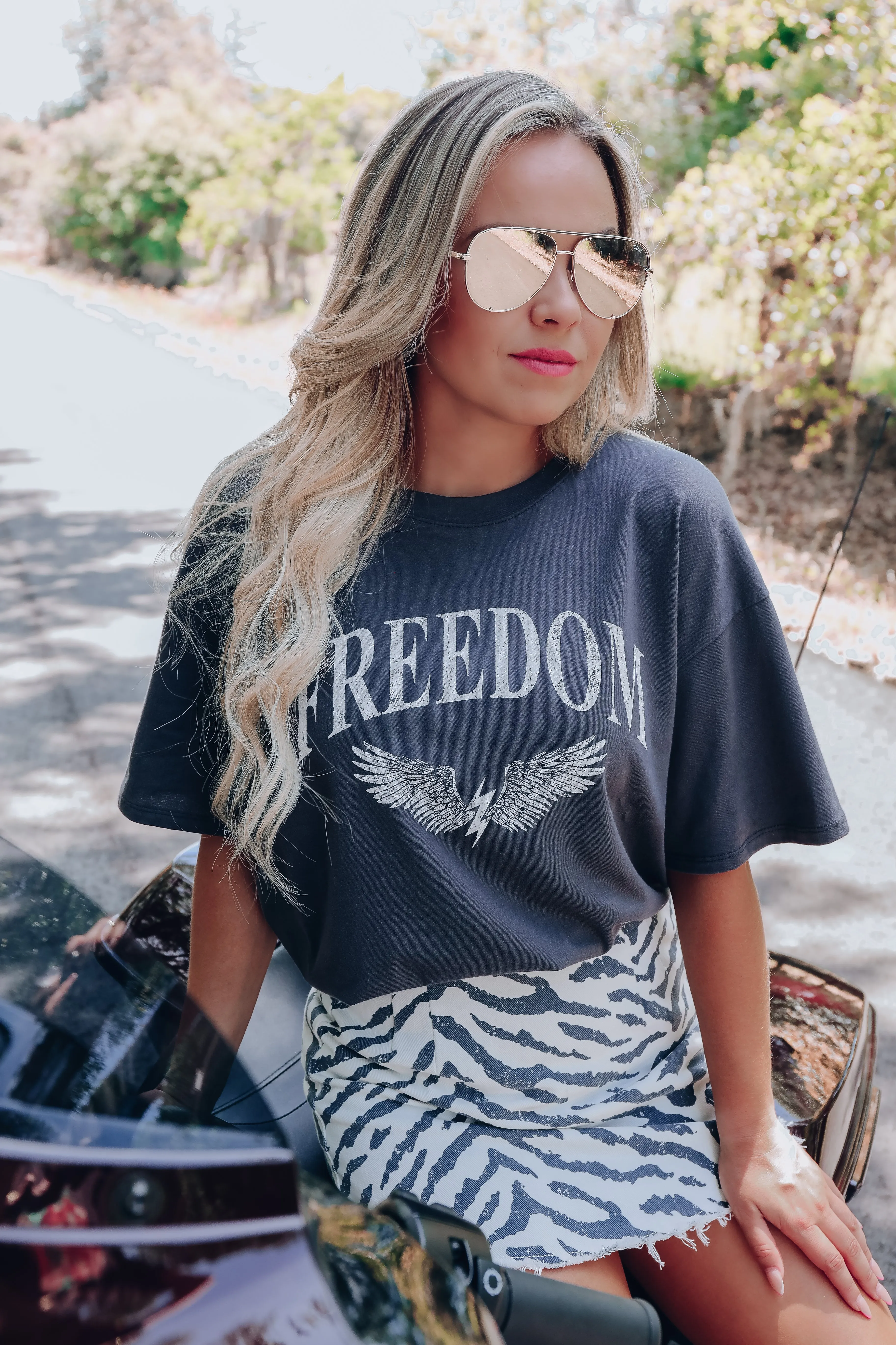 Freedom Graphic Tee - Charcoal