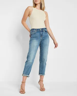 Mid Rise Medium Wash Boyfriend Jeans in Medium Wash