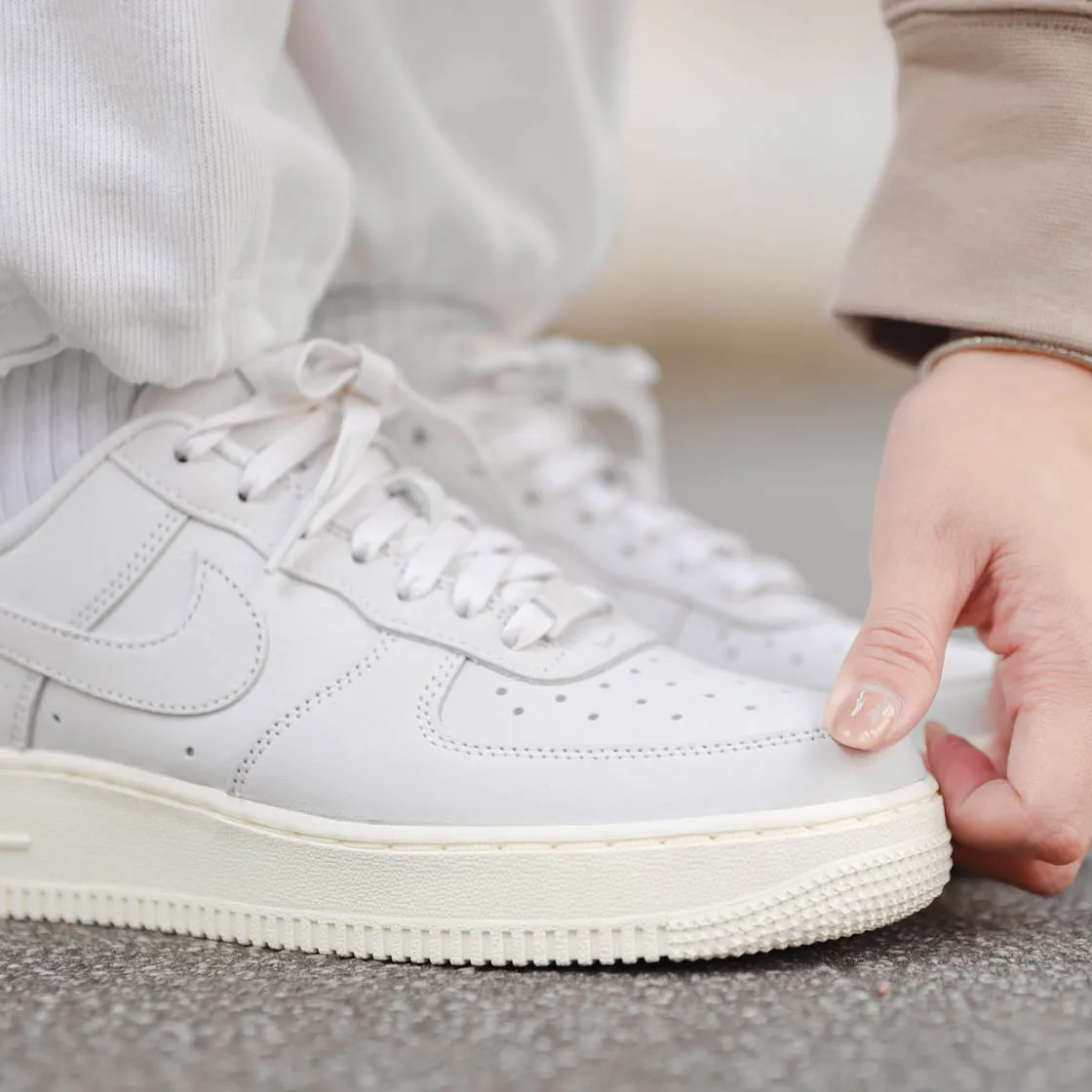 Nike Air Force 1 Off-White (Women's) [DR9503-100]