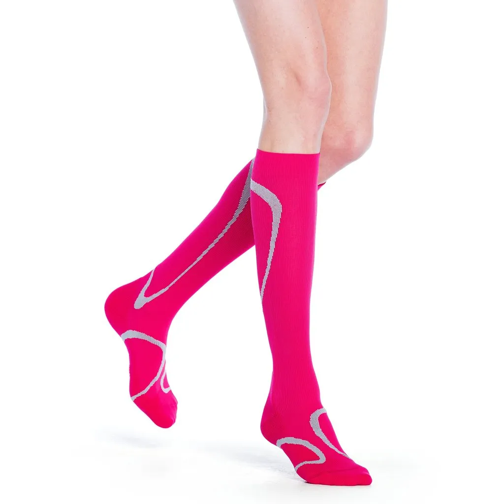 Performance High-Tech Knee High 20-30mmHg