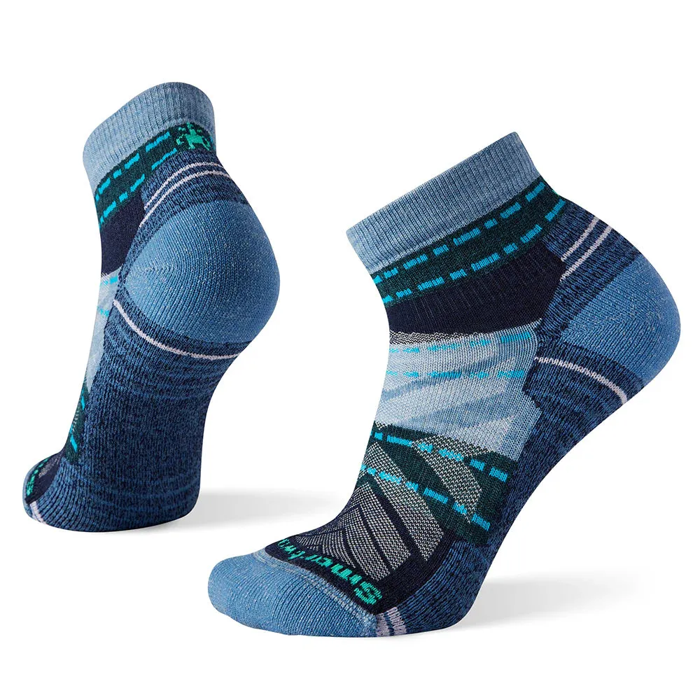 SMARTWOOL Women's Hike Light Cushion Ankle Height Socks