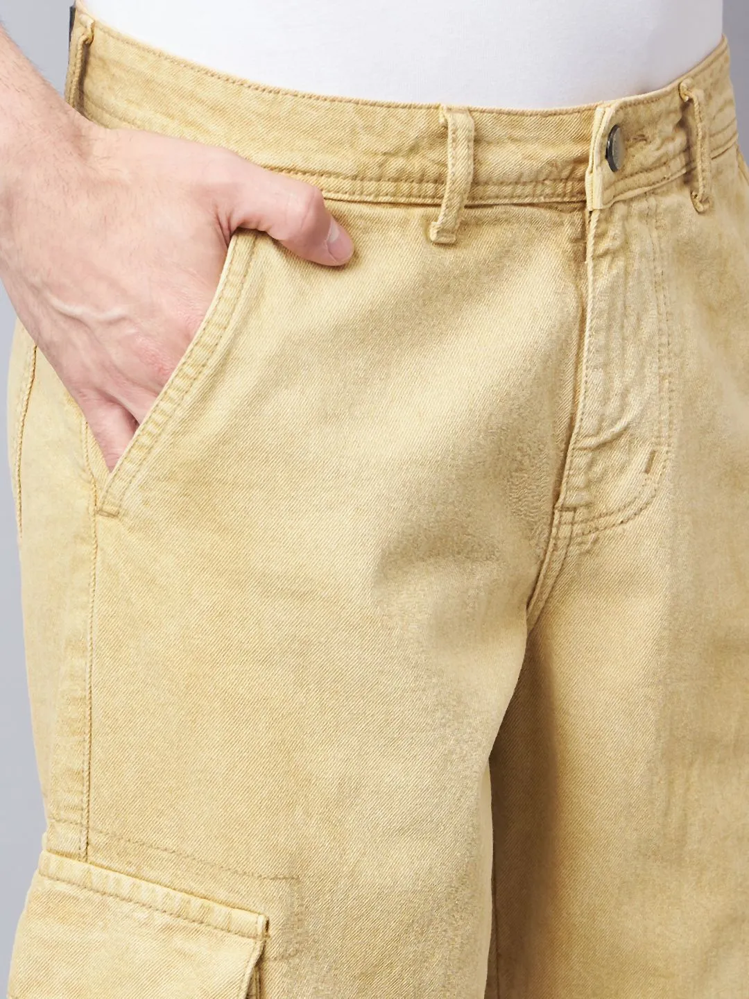 Style Quotient Men Khaki Relaxed Fit Mid Rise Cargos