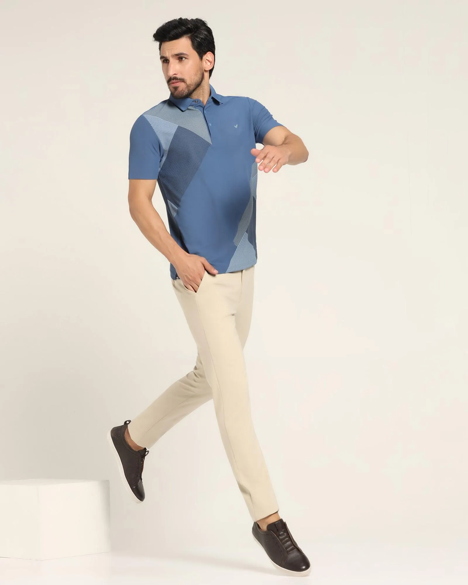 TechPro Polo Blue Solid T-Shirt - Walker