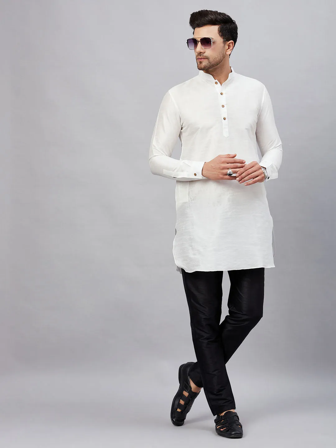 Vastramay Men's White Silk Kurta Set