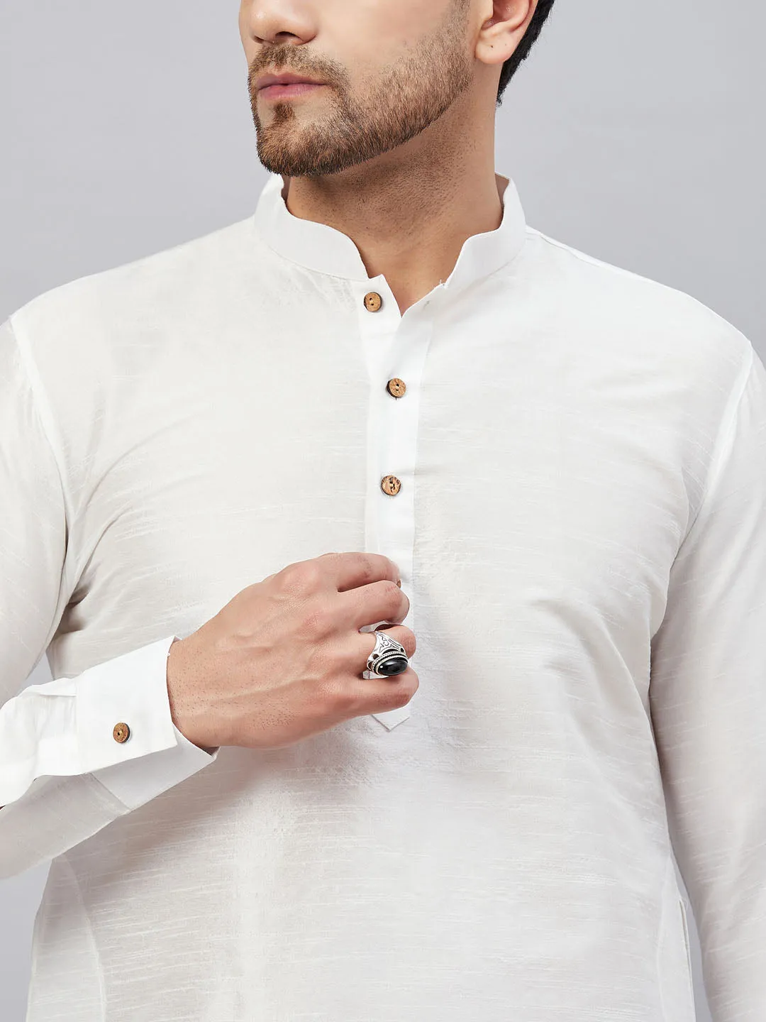 Vastramay Men's White Silk Kurta Set